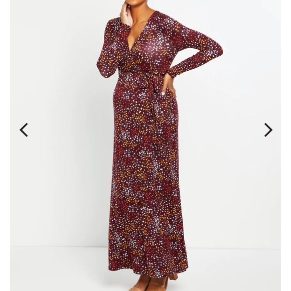 Floral Wrap Long Sleeve Maternity Maxi Dress - Motherhood Maternity - Picture 4 of 5